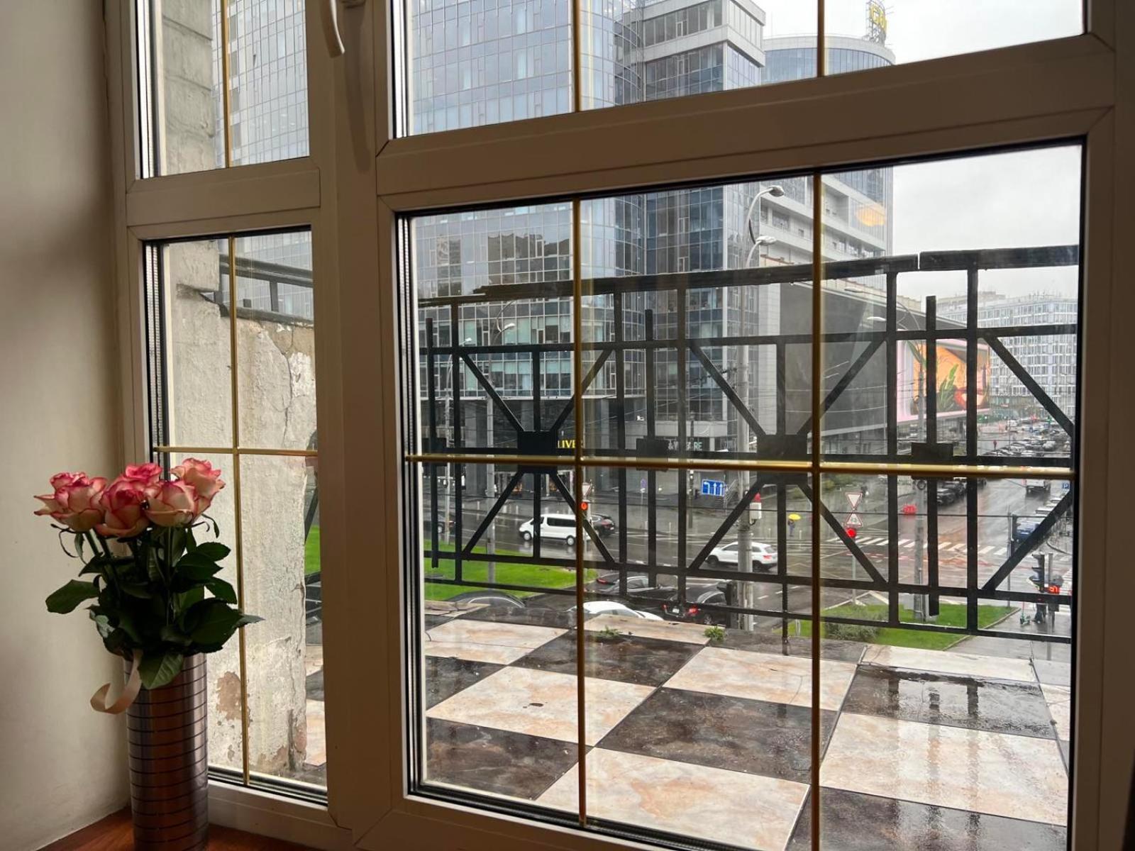 Apartment Near Gulliver Kiev Exterior foto